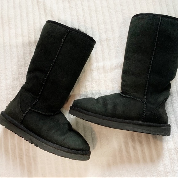 UGG Original Classic Tall Boot Black style 5815 7 - Picture 1 of 8